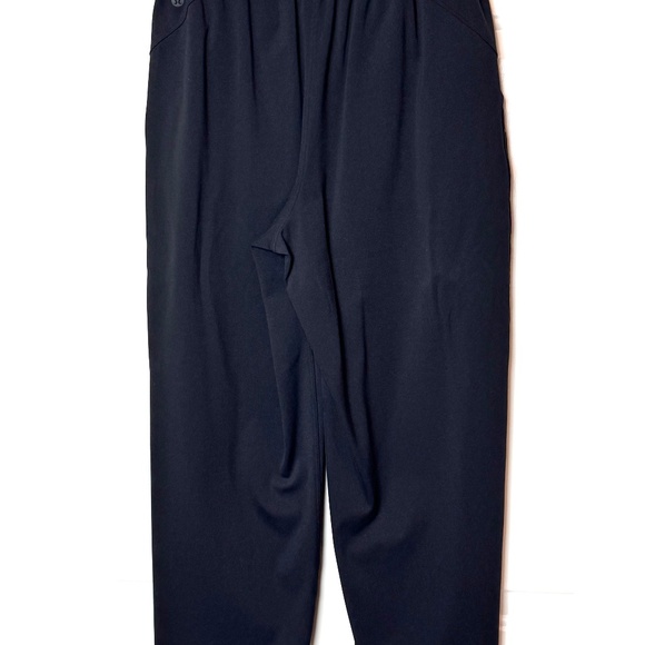 Lululemon Keep Moving pant 7/8 High Rise in Black Size 4 GUC - Picture 5 of 8